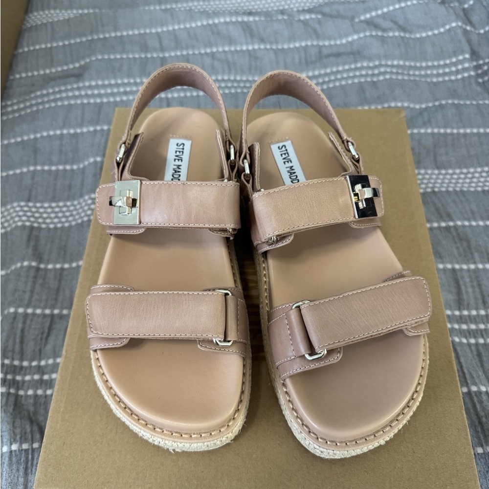 Steve Madden Bigmona Platform Sandals